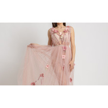 Двупластова тюлена дълга рокля