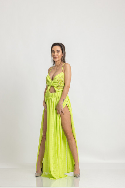 Дълга рокля от шифон с цепки