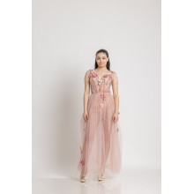 Двупластова тюлена дълга рокля