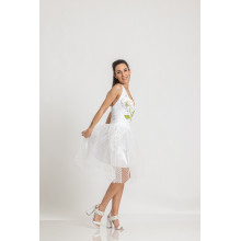 Мини бяла рокля.